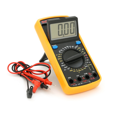 Мультиметр HAOYUE DT-9205A Вимірювання: V (AC/DC), A (AC/DC), Ω, hFE, тест діодів, продзвонювання. Функції: Data Hold, перевірка транзисторів.