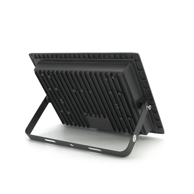 Прожектор VG-100, 100W, IP65, 9000Lm, 6500K, 215*240*30mm, Q20